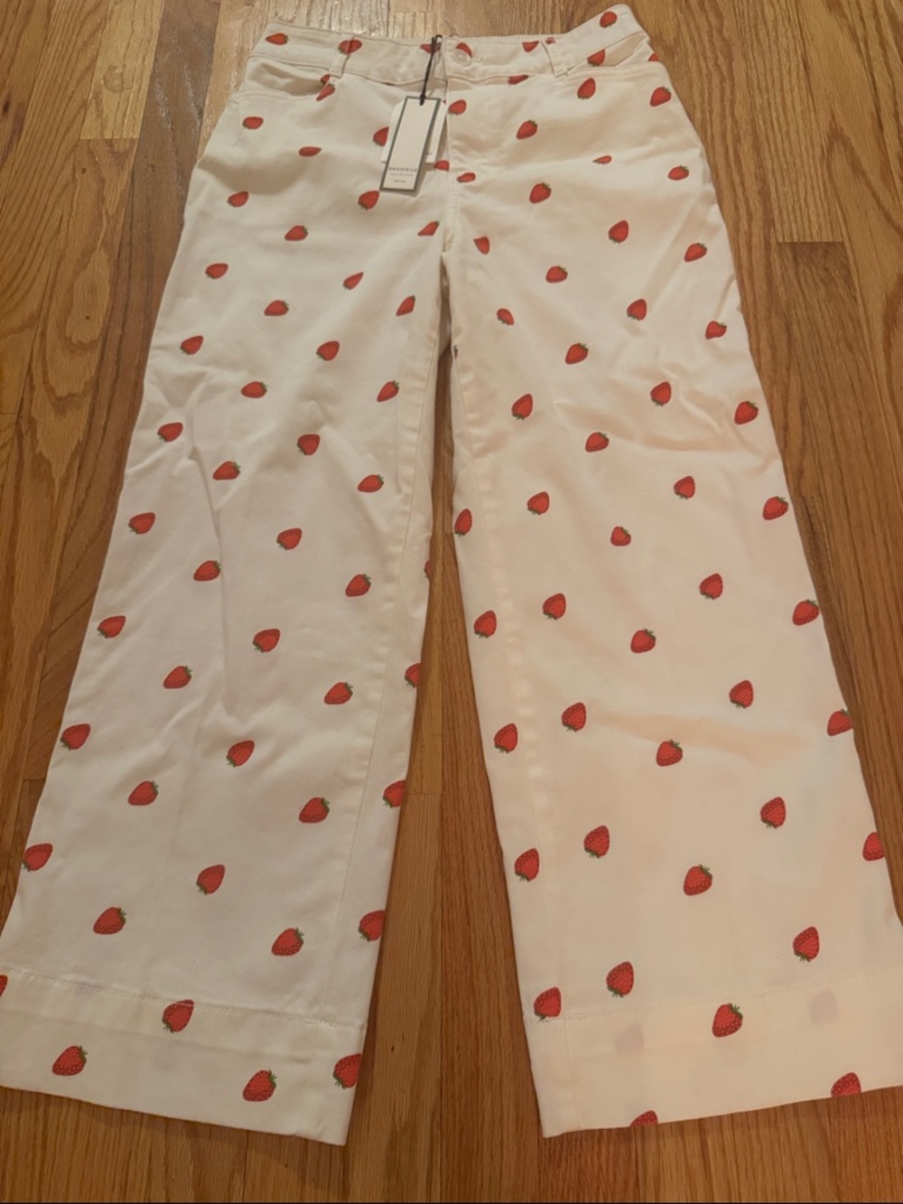 Bagatelle Strawberry Cropped Wide Leg Pants - Picture 3 of 8